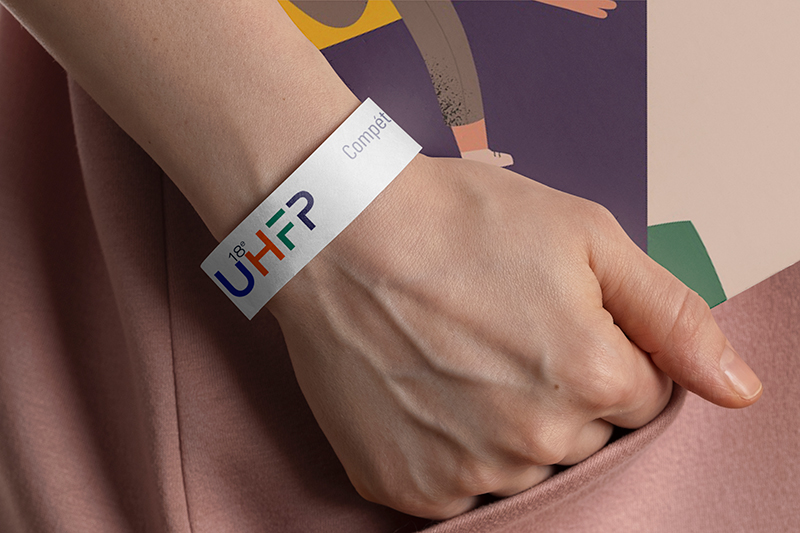 tyvek personnalisé sous forme de bracelet lors d'une conférence 